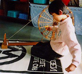 綿の栽培から 糸つむぎ